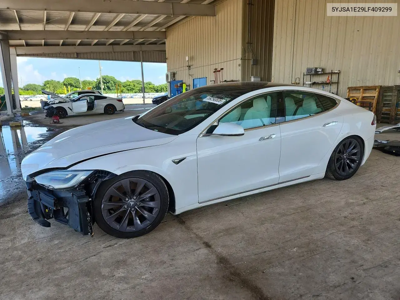 Tesla Model S 2020