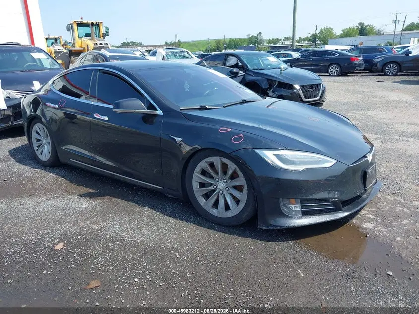 Tesla Model S 2018