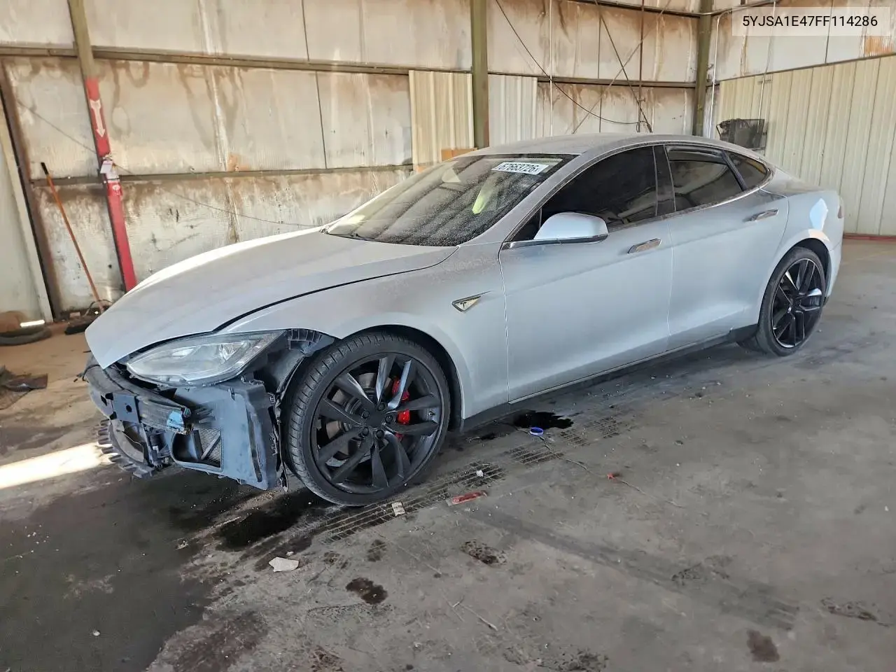 Tesla Model S 2015