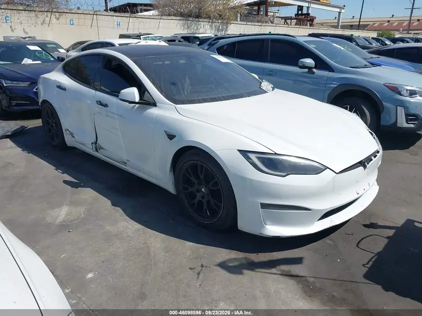 Tesla Model S Dual Motor All-Wheel Drive 2022