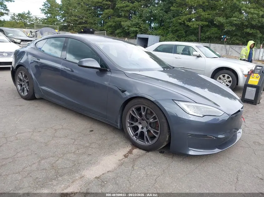 Tesla Model S Dual Motor All-Wheel Drive/Standard Range 2023