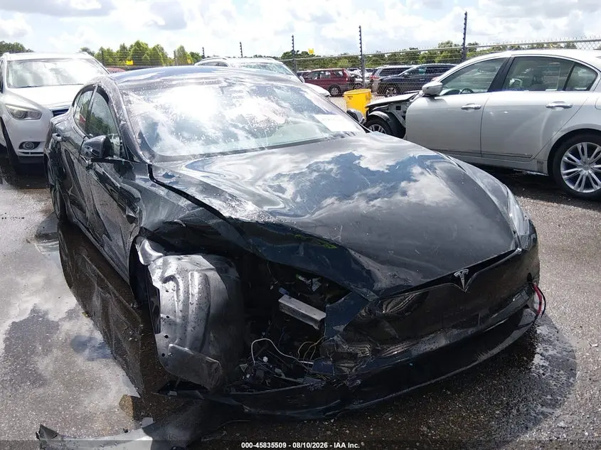 Tesla Model S Long Range 2024