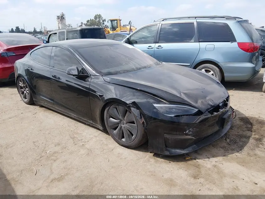 Tesla Model S Dual Motor All-Wheel Drive/Standard Range 2023