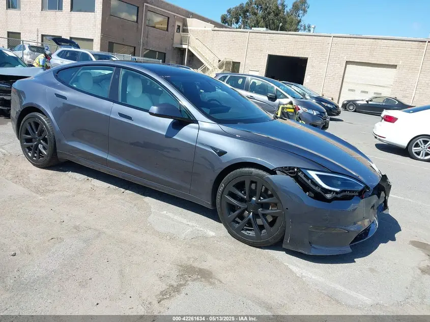 Tesla Model S Dual Motor All-Wheel Drive 2022