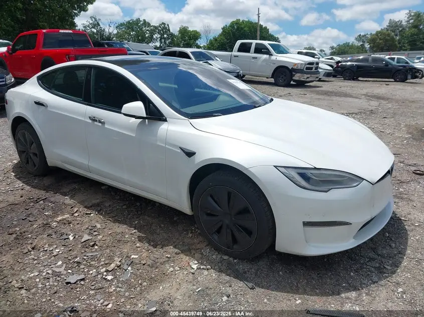 Tesla Model S Plaid Tri Motor All-Wheel Drive 2021