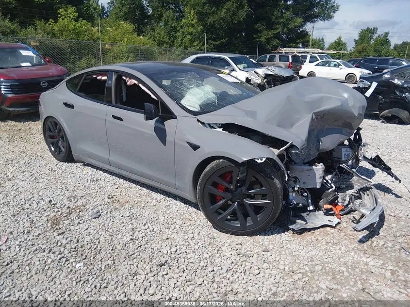 Tesla Model S Plaid Tri Motor All-Wheel Drive 2023
