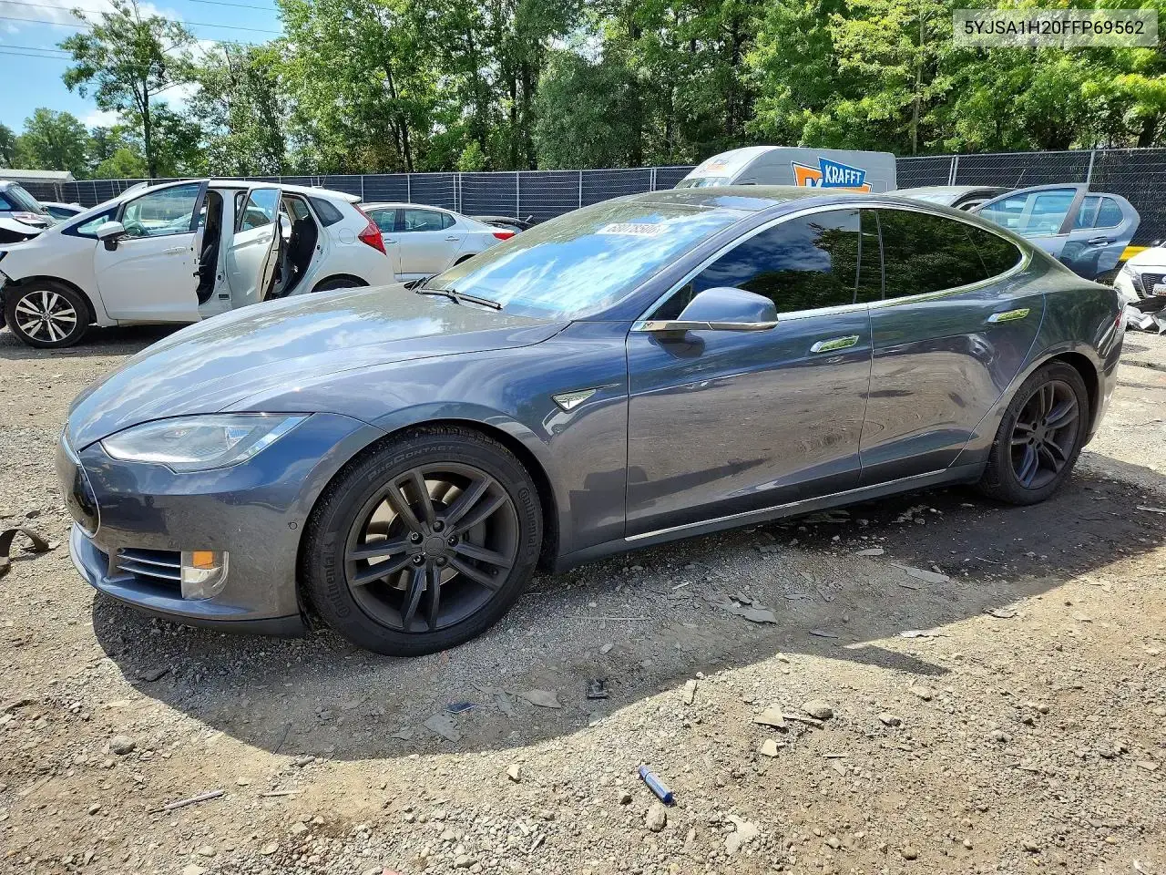 Tesla Model S 85D 2015