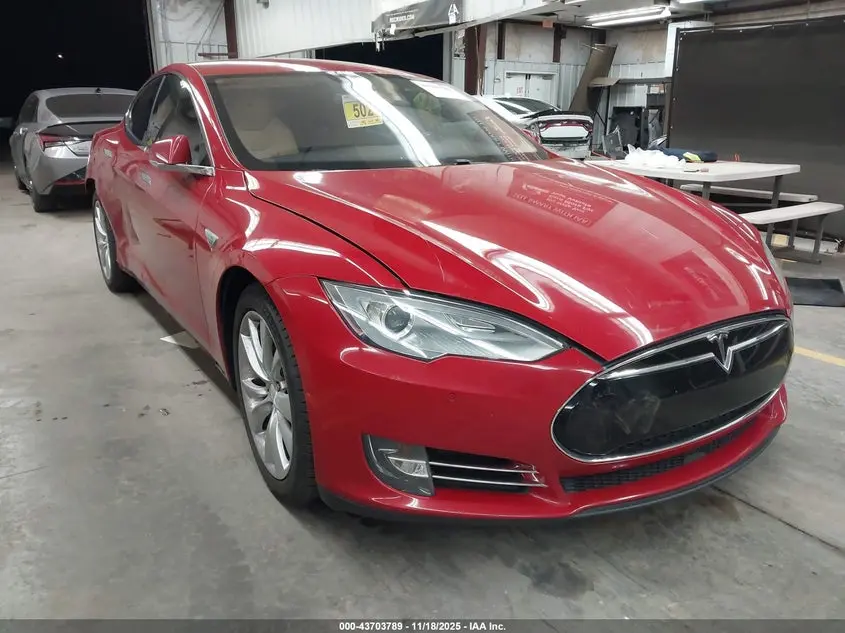 Tesla Model S 70D/85D/P85D 2015