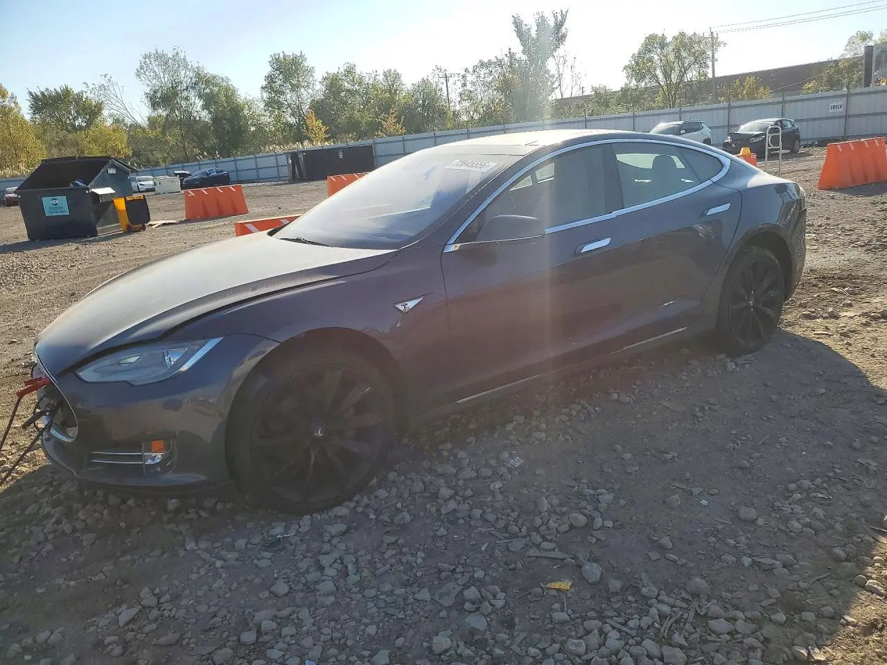 Tesla Model S 85D 2015