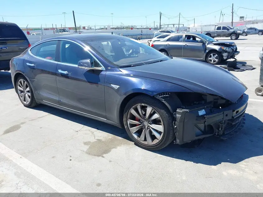 Tesla Model S 70D/85D/P85D 2015