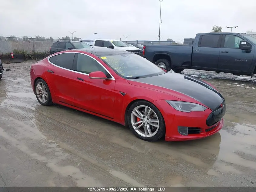 Tesla Model S 85D 2015