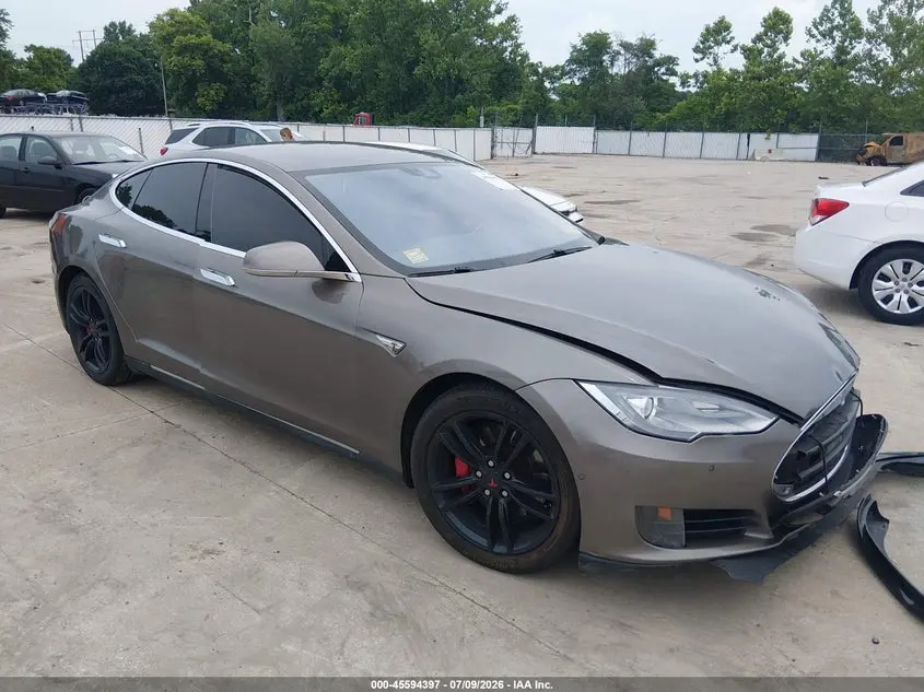 Tesla Model S 70D/85D/P85D 2015