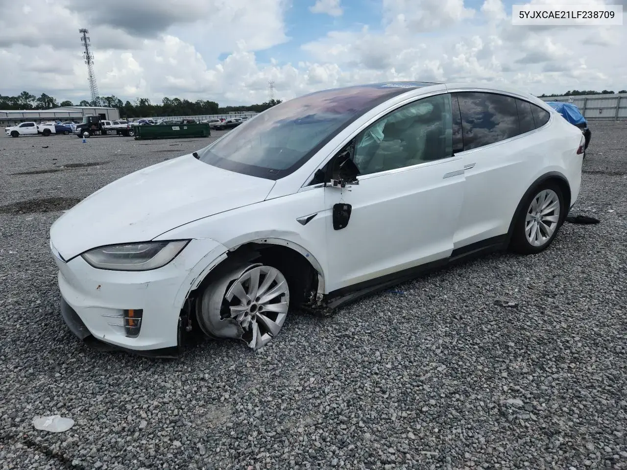 Tesla Model X 2020