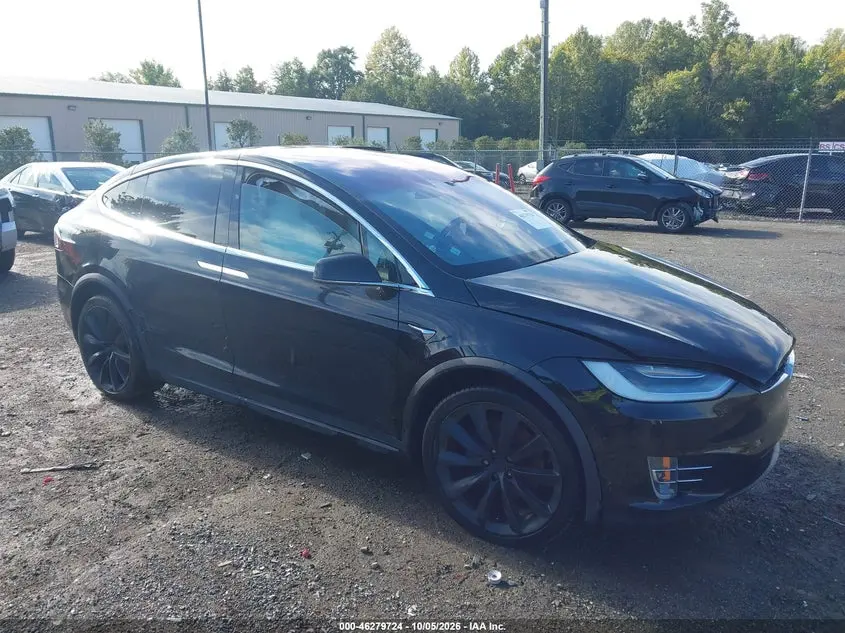 Tesla Model X Long Range Dual Motor All-Wheel Drive/Long Range Plus Dual Motor All-Wheel Drive 2020