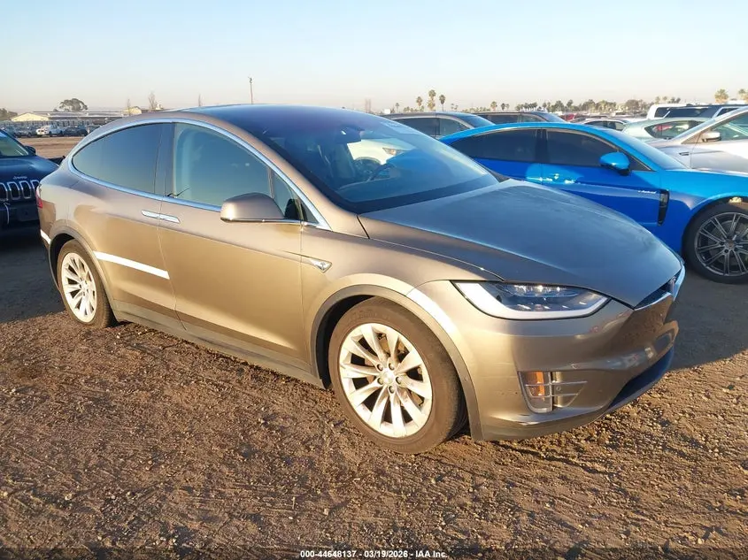 Tesla Model X 2016