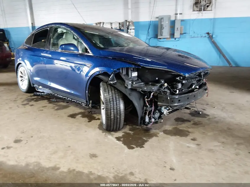 Tesla Model X Long Range Dual Motor All-Wheel Drive/Long Range Plus Dual Motor All-Wheel Drive 2020
