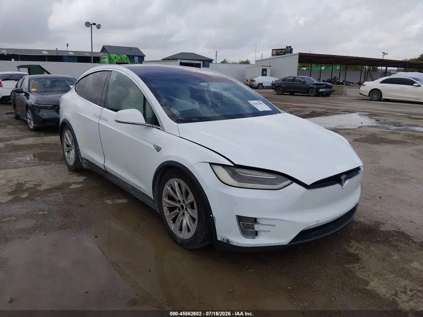 Tesla Model X 2016