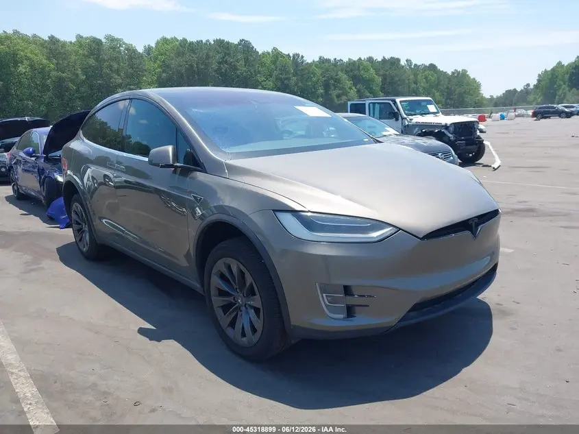 Tesla Model X 2016