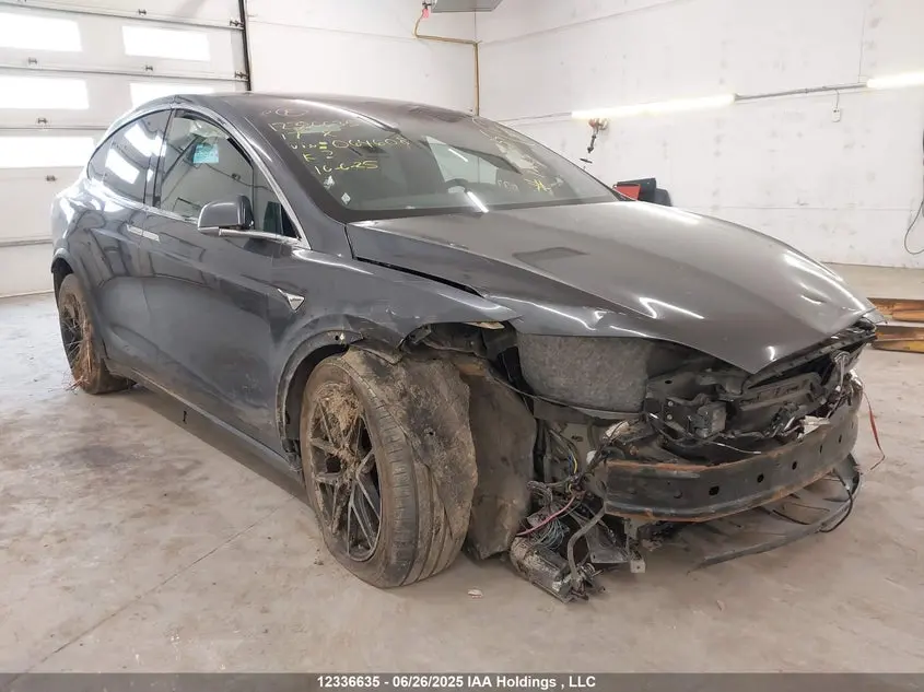 Tesla Model X 2017