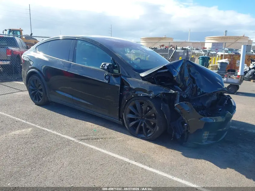Tesla Model X 2020