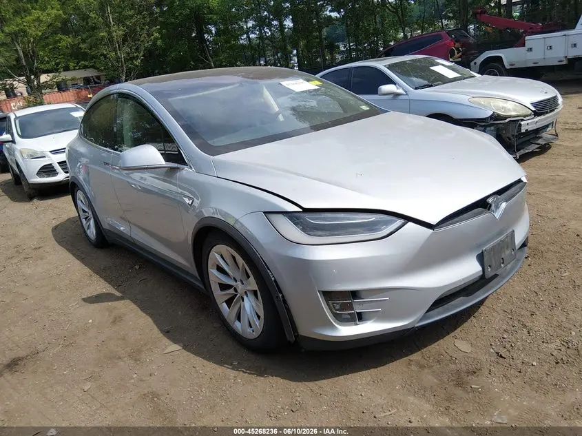 Tesla Model X 2016