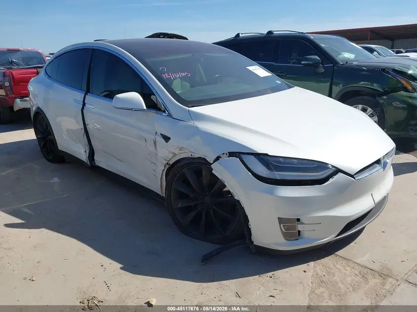 Tesla Model X 2018