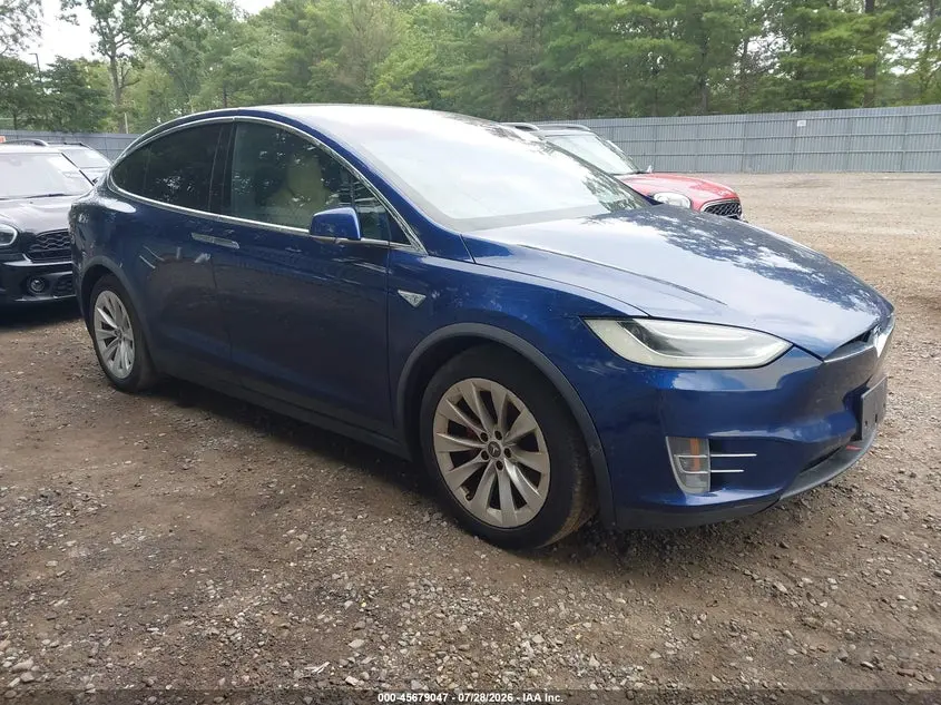 Tesla Model X 2016