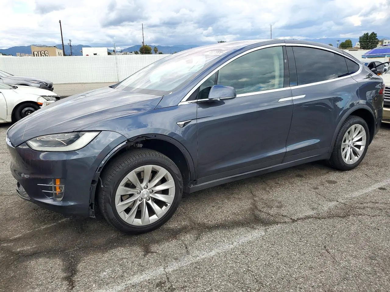 Tesla Model X 2018