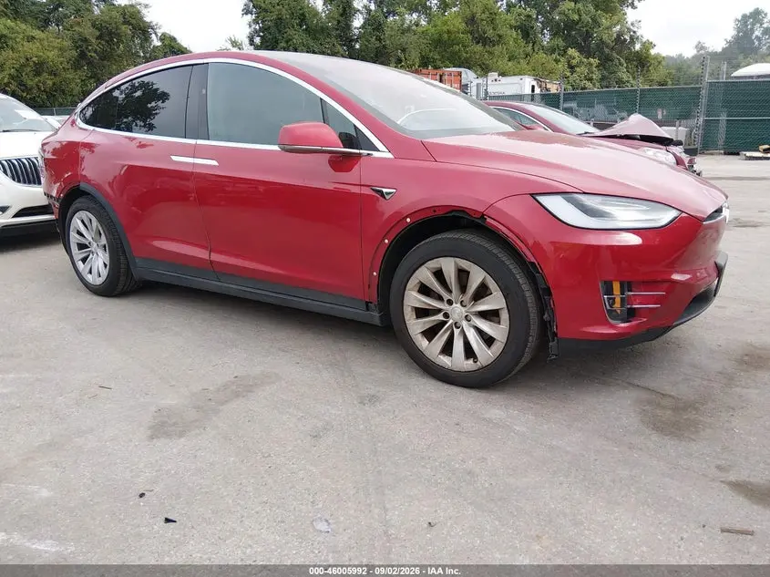 Tesla Model X Long Range Dual Motor All-Wheel Drive/Long Range Plus Dual Motor All-Wheel Drive 2020