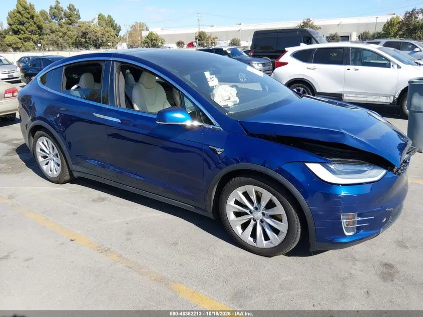 Tesla Model X Long Range Dual Motor All-Wheel Drive/Long Range Plus Dual Motor All-Wheel Drive 2021