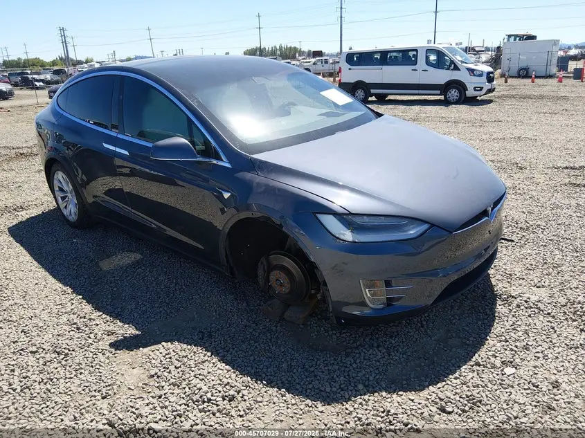 Tesla Model X Long Range Dual Motor All-Wheel Drive/Long Range Plus Dual Motor All-Wheel Drive 2020