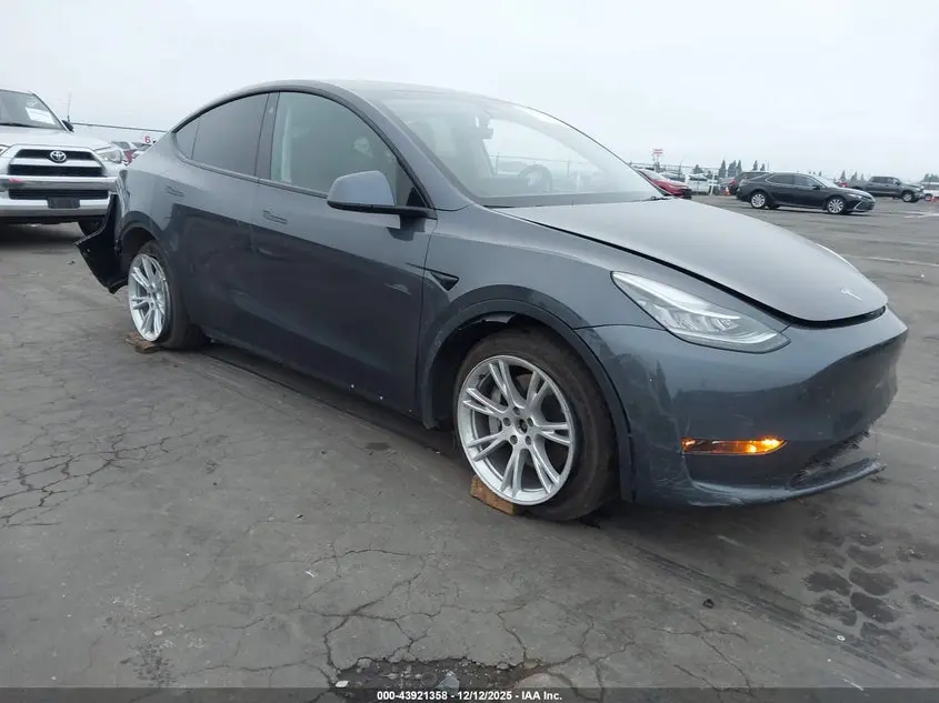 Tesla Model Y Long Range Dual Motor All-Wheel Drive 2021