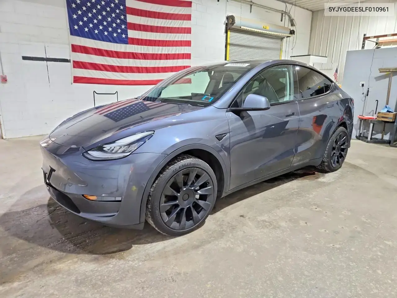 Tesla Model Y 2020