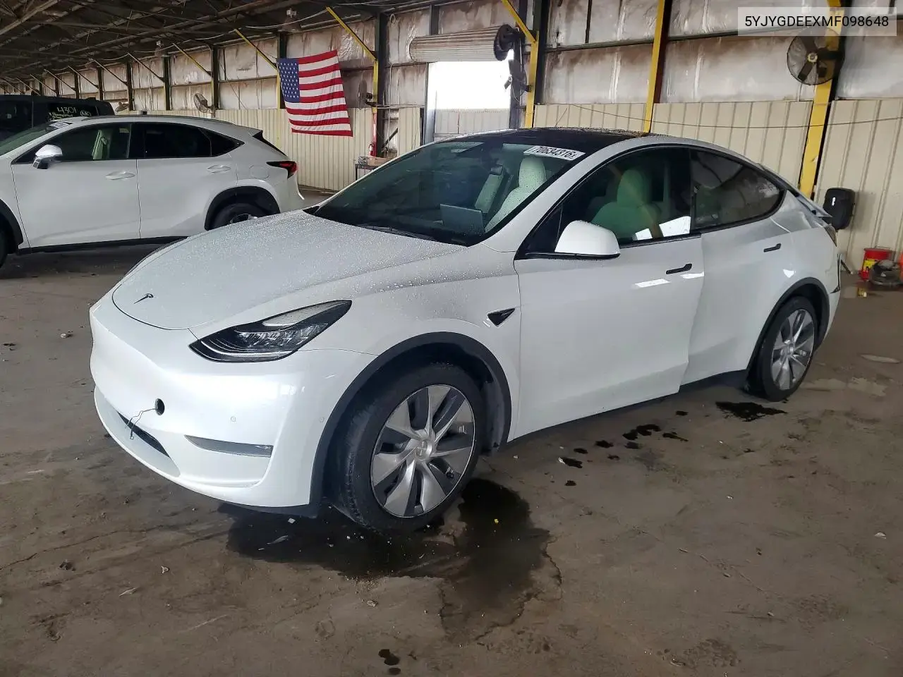Tesla Model Y 2021