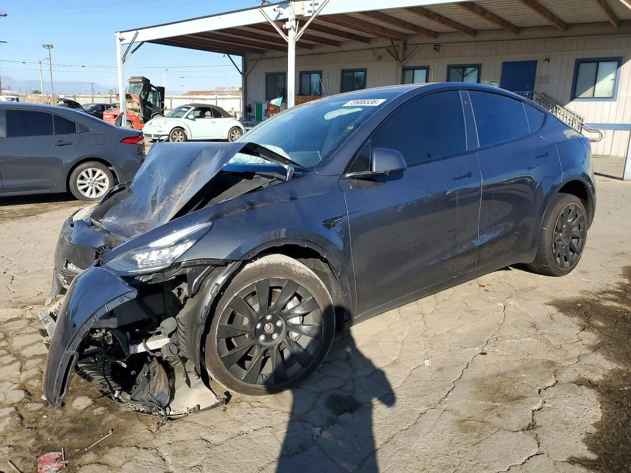 Tesla Model Y 2021