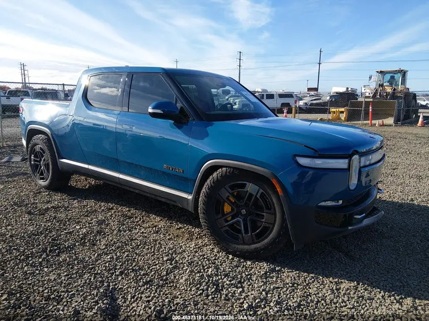 Rivian R1T Adventure 2022