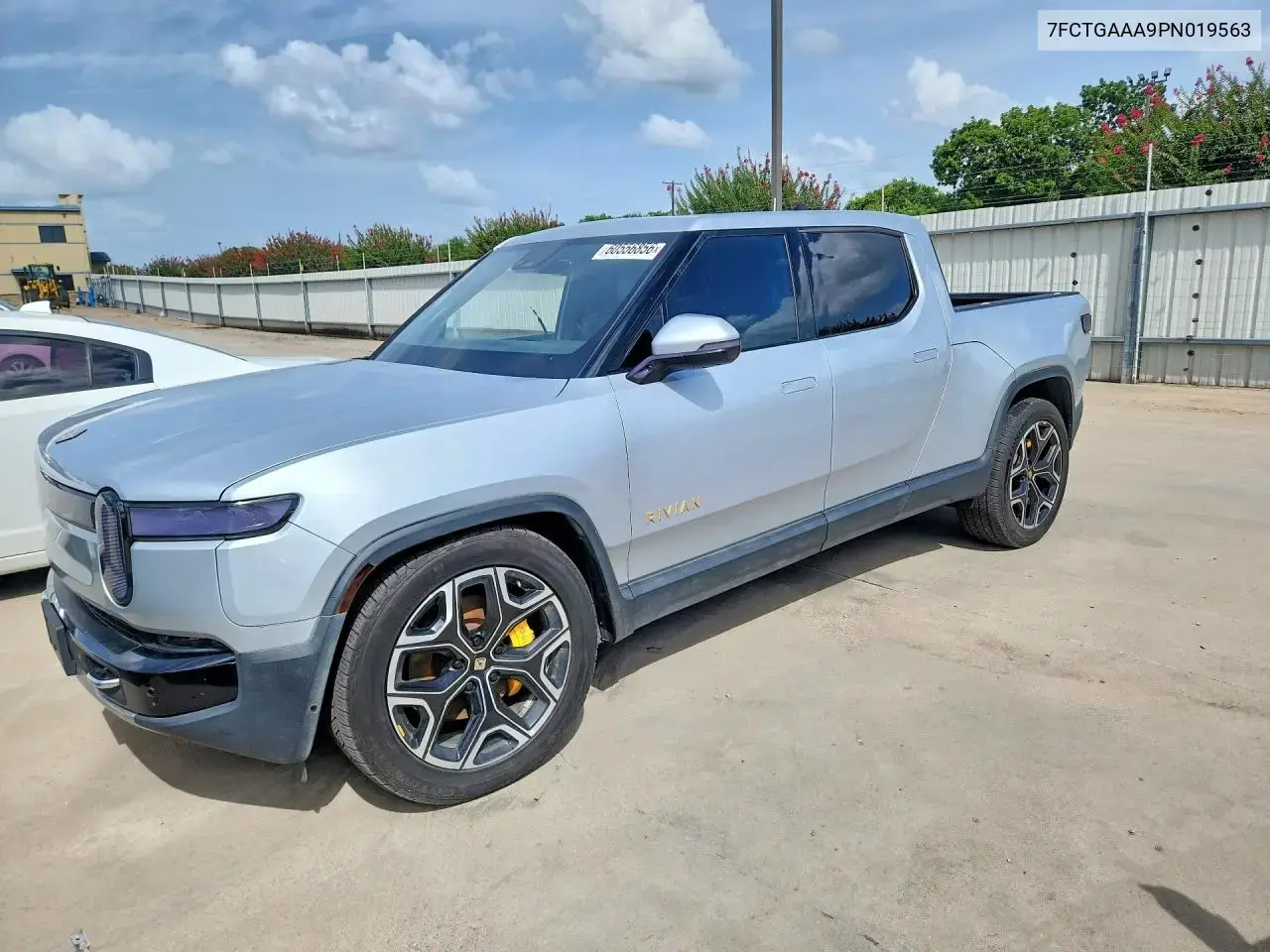 Rivian R1T Adventure 2023