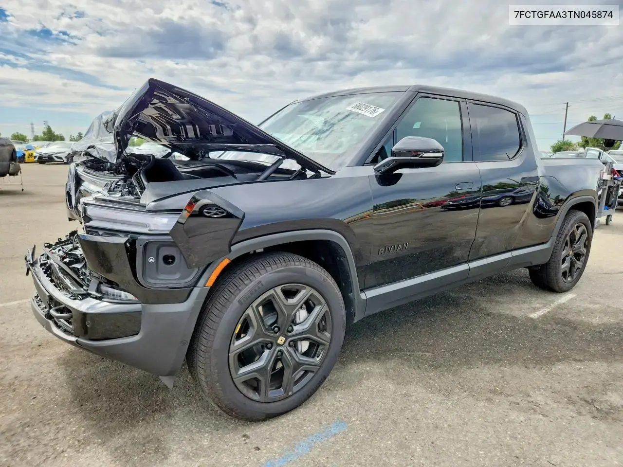 Rivian R1T Adventure 2026