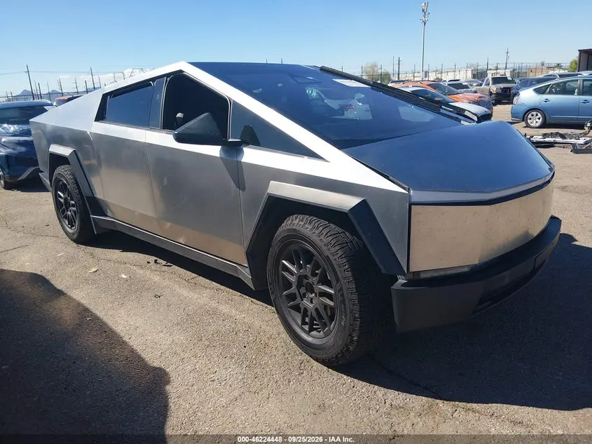 Tesla Cybertruck All-Wheel Drive 2025