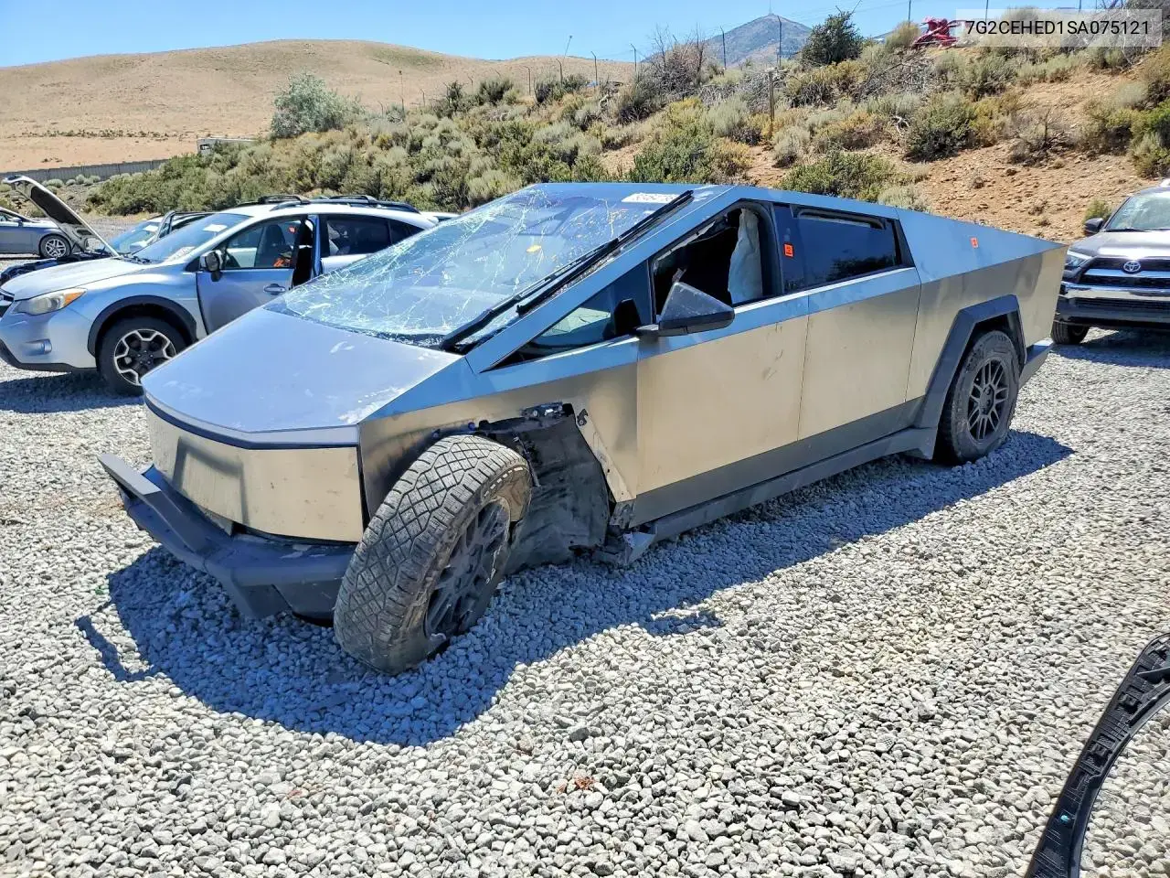 Tesla Cybertruck 2025