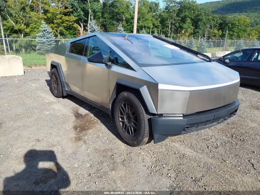 Tesla Cybertruck Dual Motor All-Wheel Drive/Premium All-Wheel Drive 2026