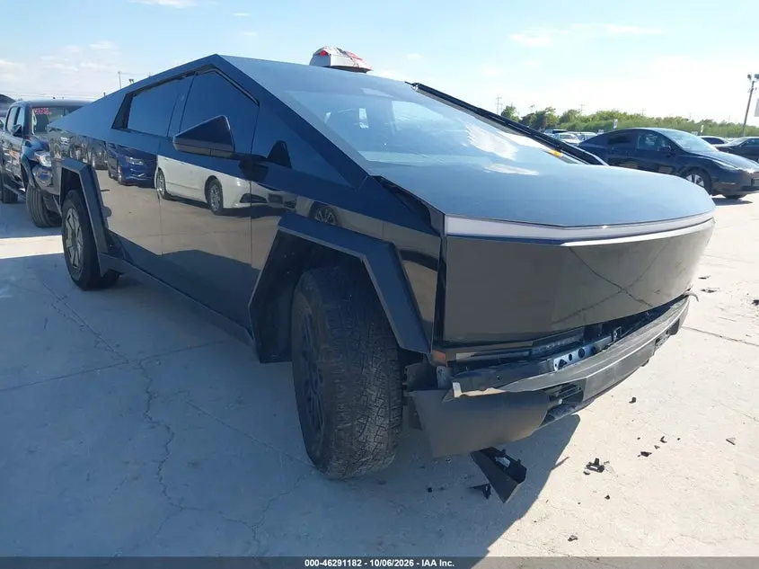 Tesla Cybertruck All-Wheel Drive 2024