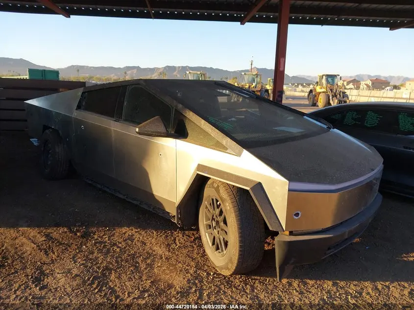 Tesla Cybertruck All-Wheel Drive 2025