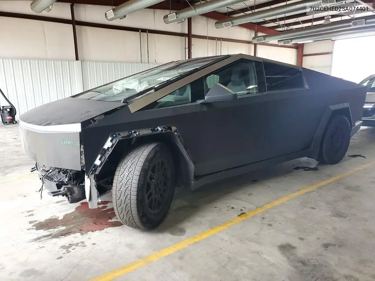 Tesla Cybertruck 2025