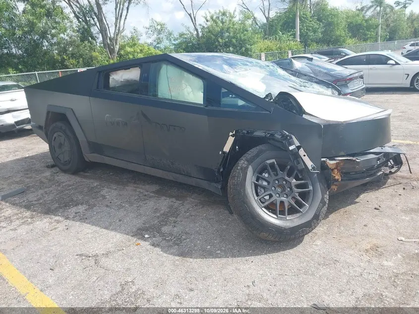 Tesla Cybertruck All-Wheel Drive 2025