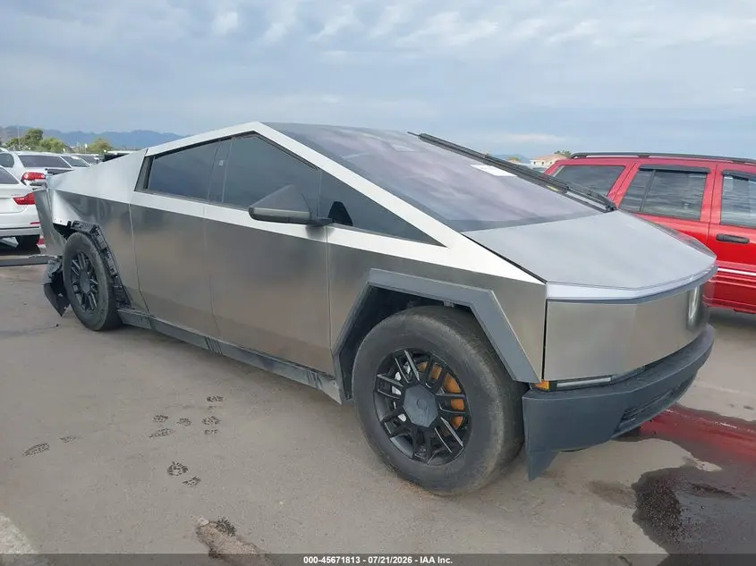 Tesla Cybertruck All-Wheel Drive 2025