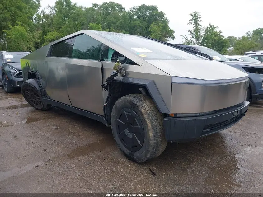 Tesla Cybertruck All-Wheel Drive 2024