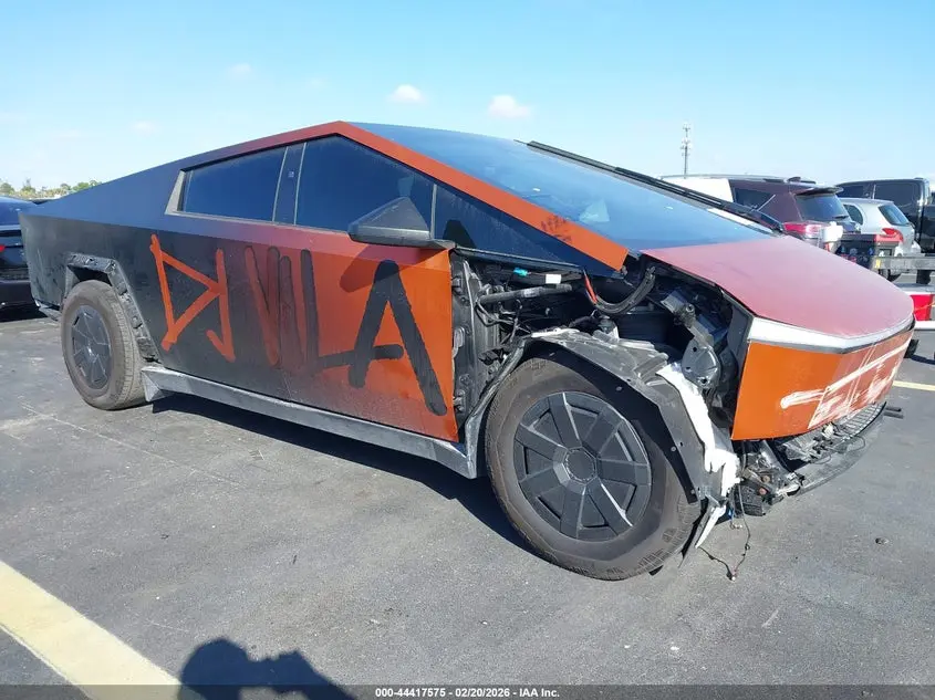 Tesla Cybertruck All-Wheel Drive 2024