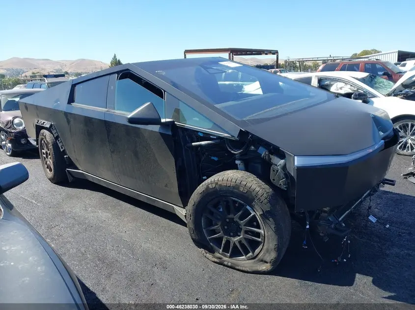 Tesla Cybertruck All-Wheel Drive 2025