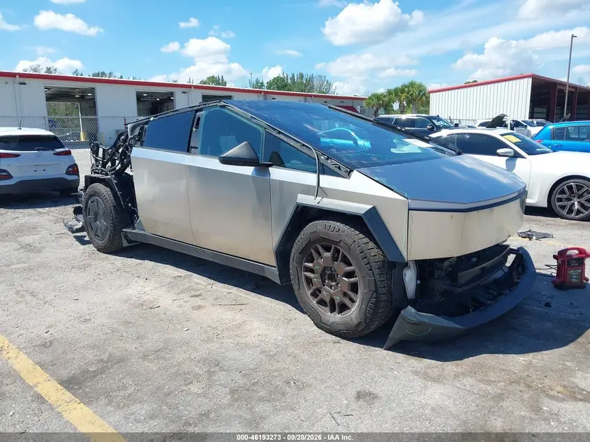 Tesla Cybertruck All-Wheel Drive 2024